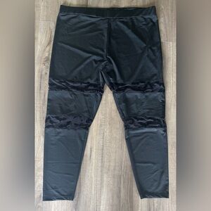 3 for $30. Halloween leggings NWOT